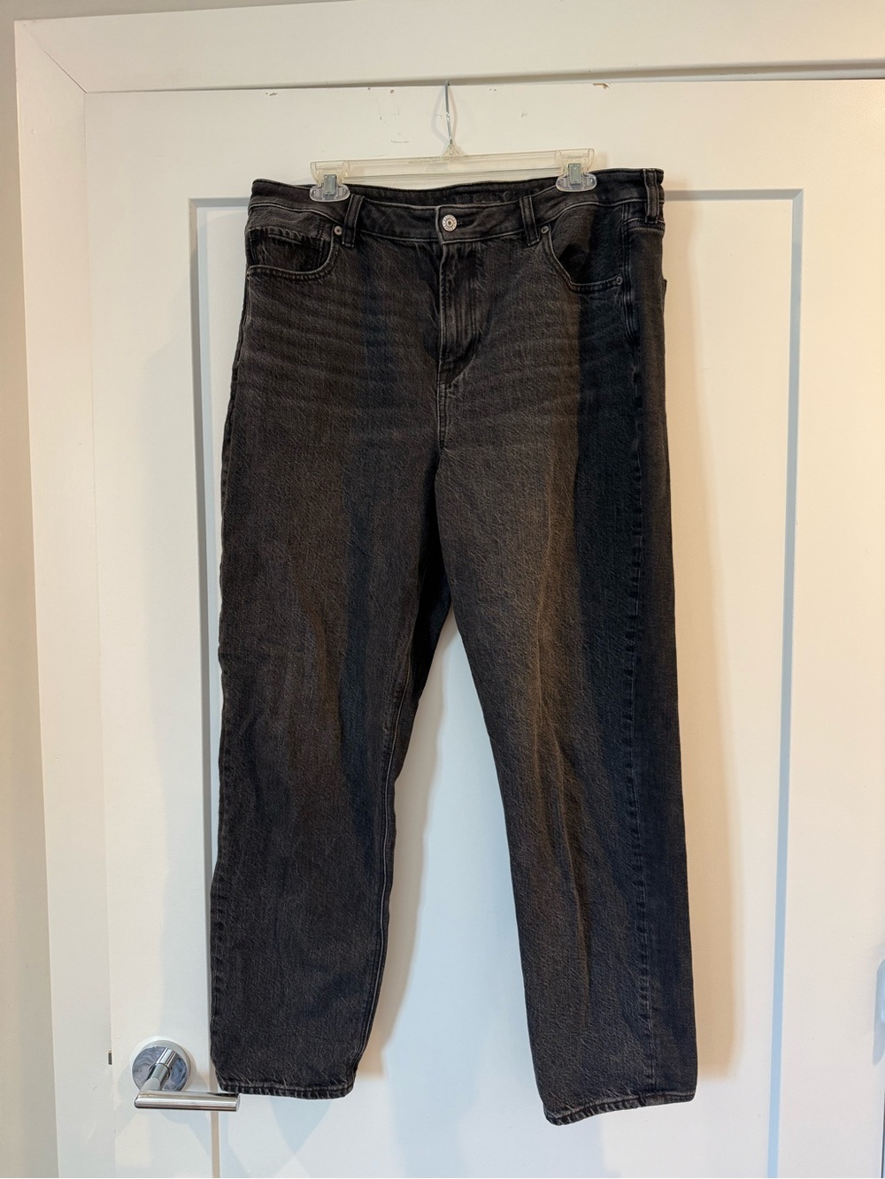 American Eagle Strigid Mom Jeans Dark Grey SIZE 16